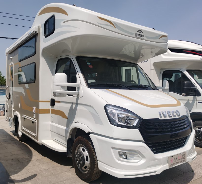 依维柯欧盛c型房车隆翠c610旅行版