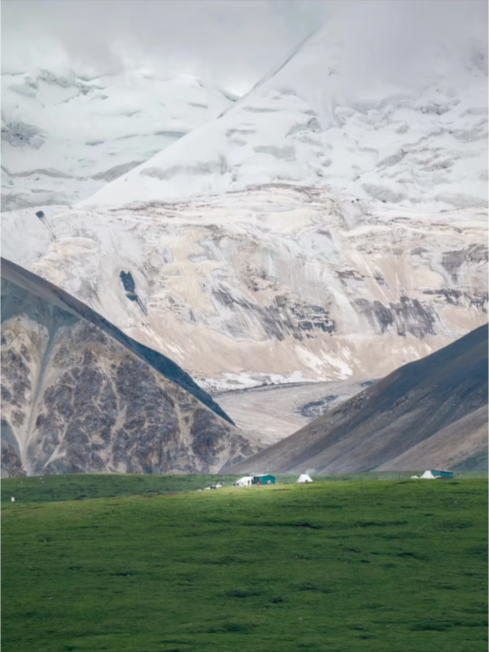 阿玛尼卿雪山 (1)