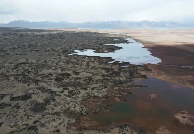 4404b36839c4679599a85907adb1b9c1